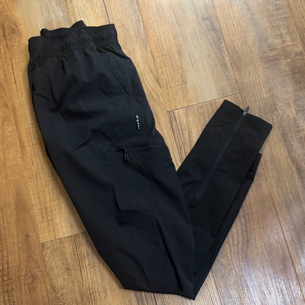 Glyder black Performance track Pants size small